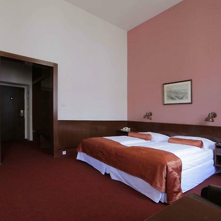 Hotel Slavia เบอร์โน ภายนอก รูปภาพ