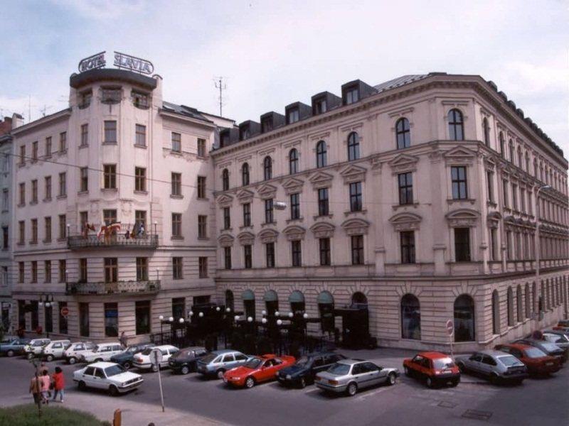 Hotel Slavia เบอร์โน ภายนอก รูปภาพ