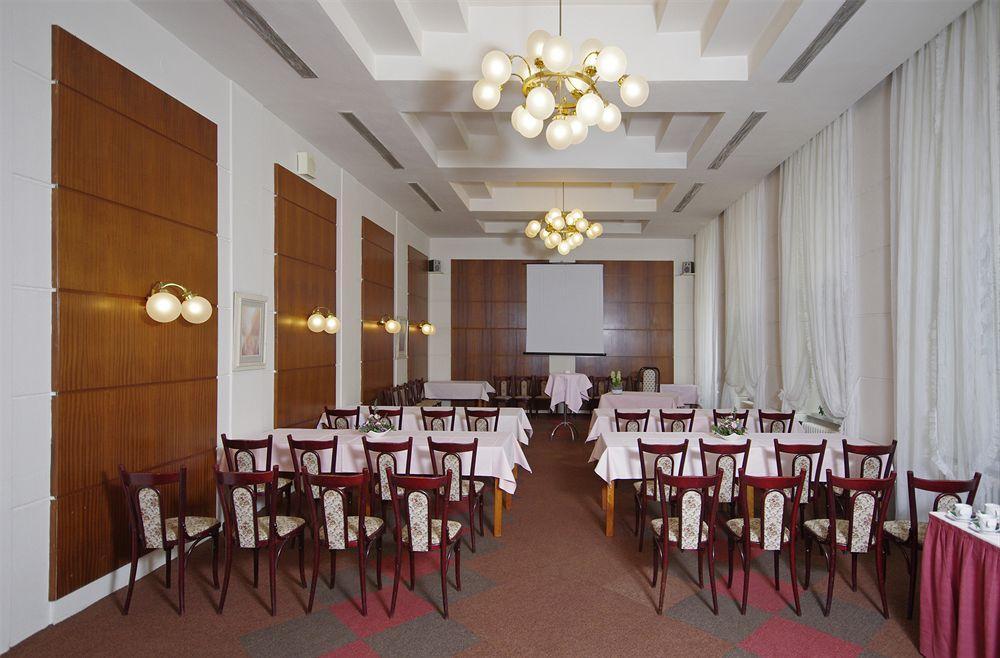 Hotel Slavia เบอร์โน ภายนอก รูปภาพ