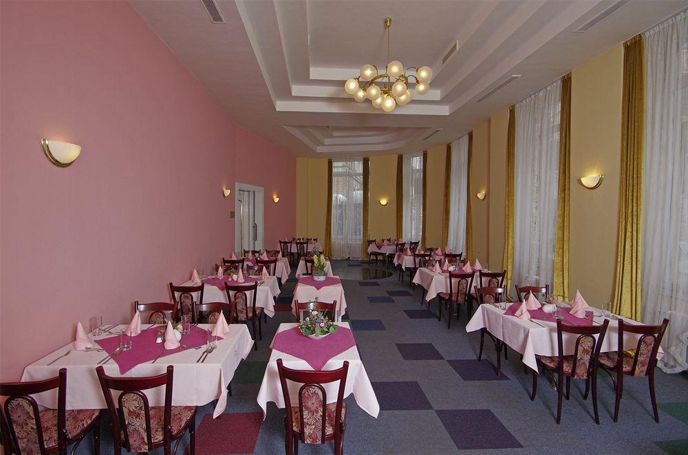 Hotel Slavia เบอร์โน ภายนอก รูปภาพ