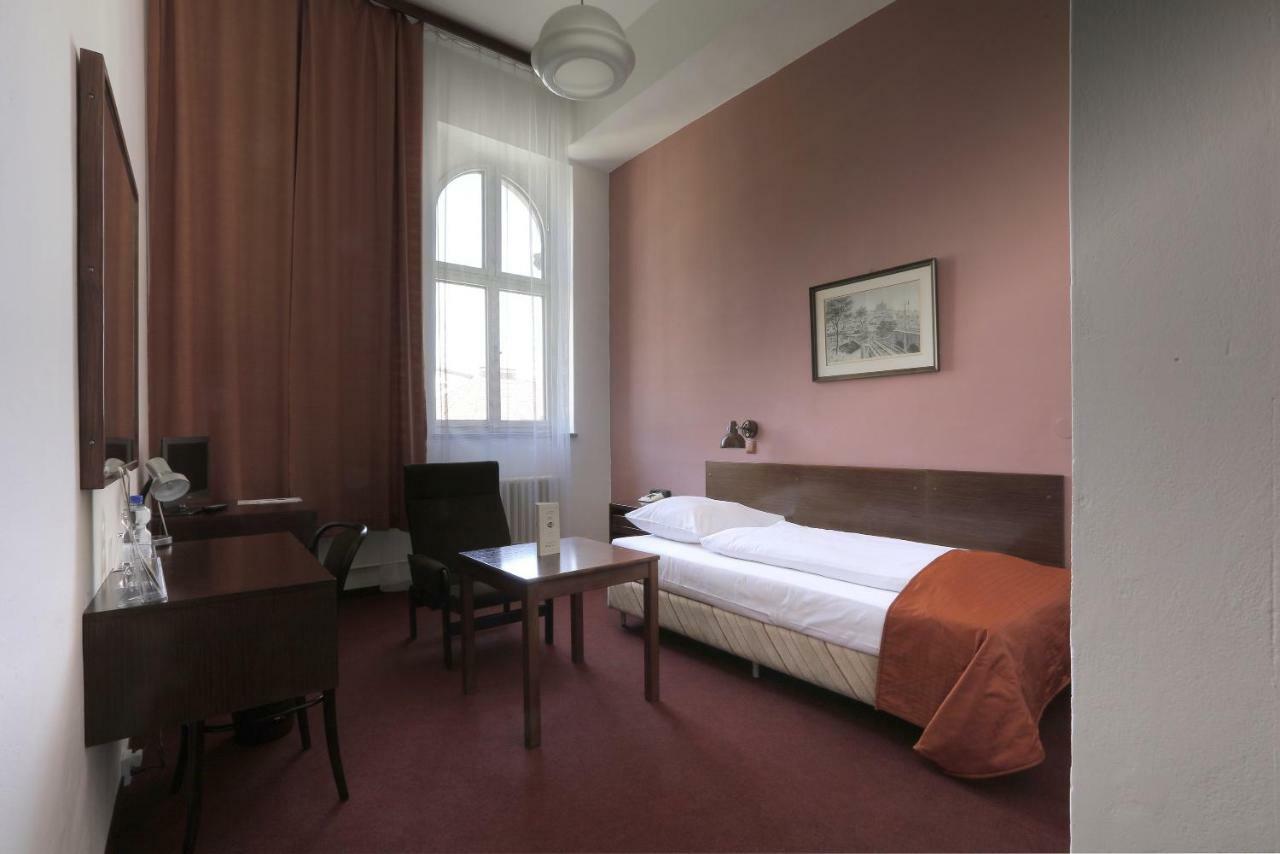 Hotel Slavia เบอร์โน ภายนอก รูปภาพ