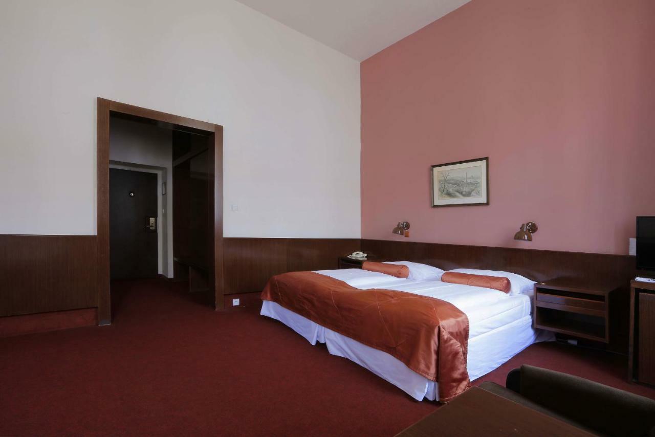 Hotel Slavia เบอร์โน ภายนอก รูปภาพ